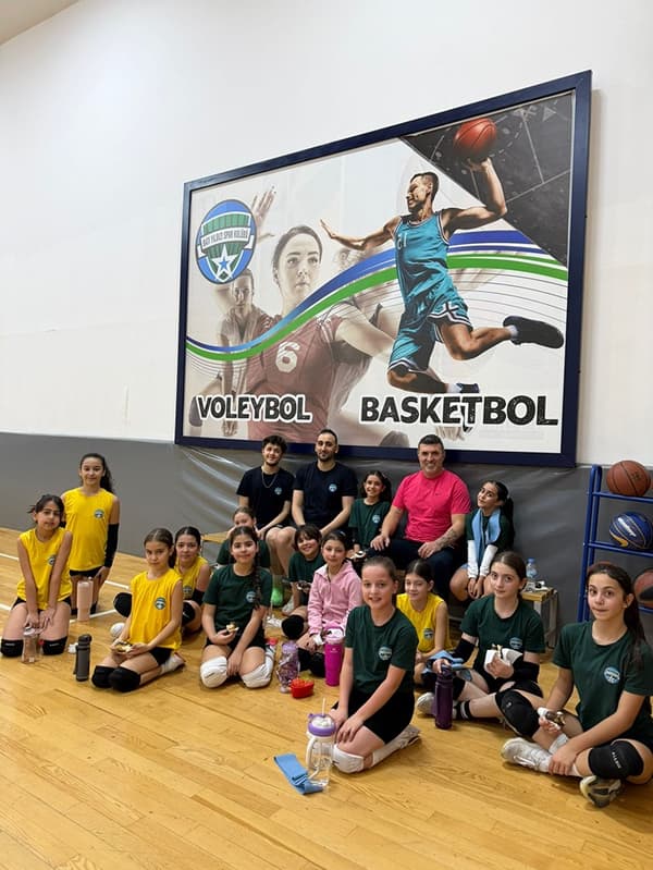 Batı Yıldızı Spor Kulübü - 1. Fotoğraf Batı Yıldızı Spor Kulübü - 1. Fotoğraf