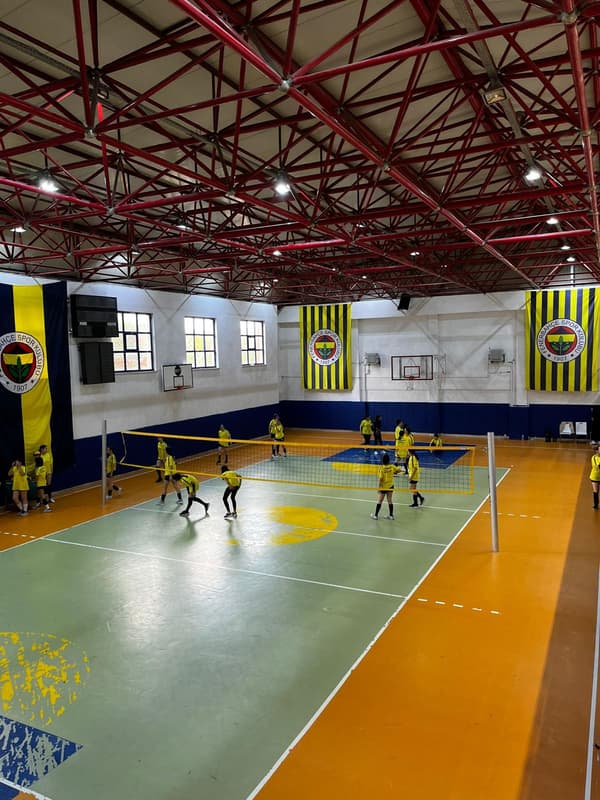 Fenerbahçe Spor Okulları - Eryaman - 13. Fotoğraf Fenerbahçe Spor Okulları - Eryaman - 13. Fotoğraf
